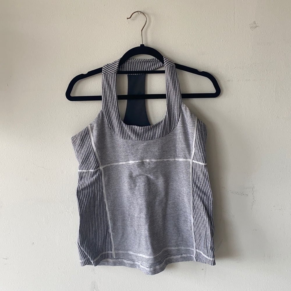 Lululemon top